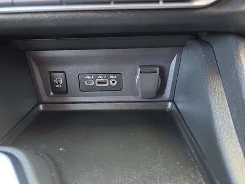 Used 2024 Nissan Sentra SV FWD image 26