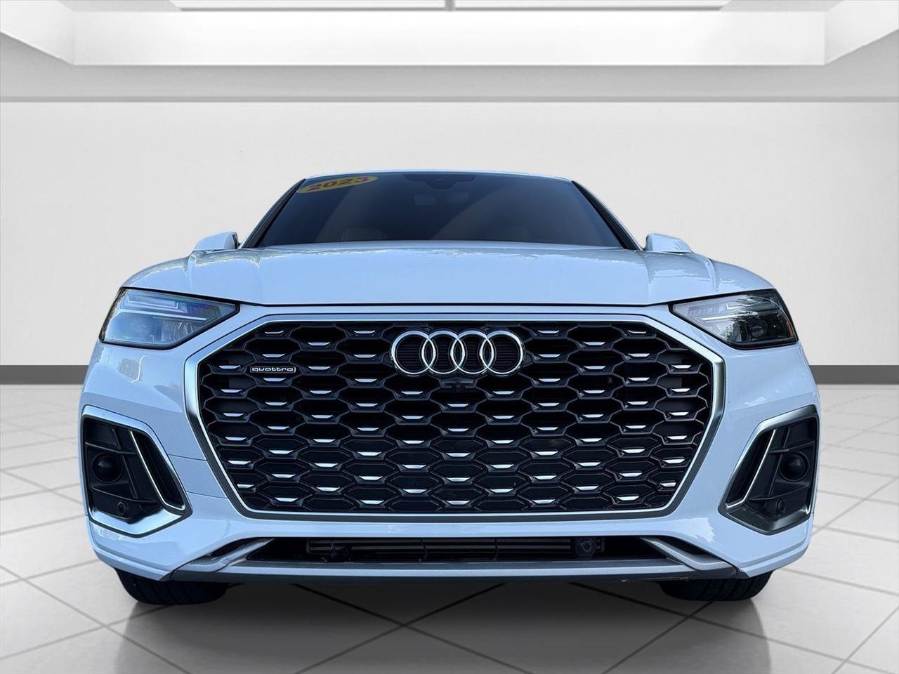 Used 2023 Audi Q5 2.0T Premium Plus w/ Premium Plus Package AWD/4WD image 8