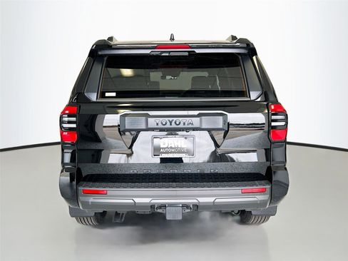 New 2026 Toyota 4Runner SR5 image 12