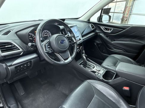 Used 2020 Subaru Forester Limited image 12