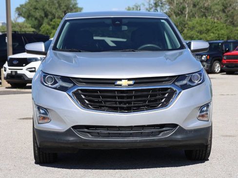 Used 2021 Chevrolet Equinox LT w/ LPO, Cargo Package AWD/4WD image 2
