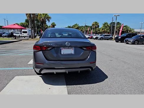 Used 2025 Nissan Sentra S image 31