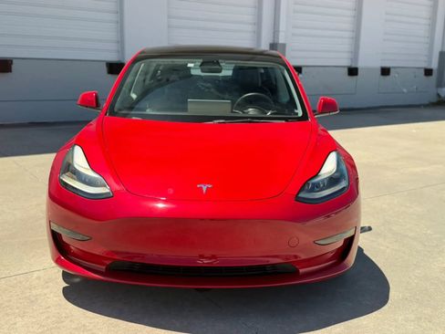 Used 2023 Tesla Model 3 Standard Range RWD image 3