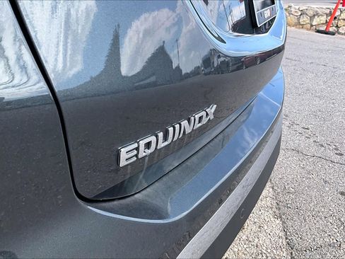 Used 2020 Chevrolet Equinox LT FWD image 30
