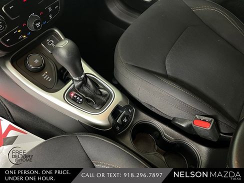 Used 2019 Jeep Compass Sport image 26
