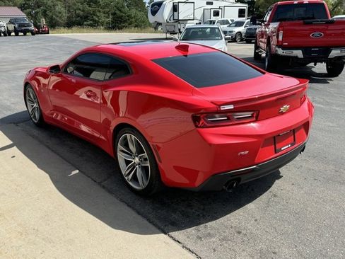 Used 2018 Chevrolet Camaro LT w/ RS Package image 5