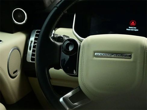Used 2022 Land Rover Range Rover P525 Westminster Edition image 10