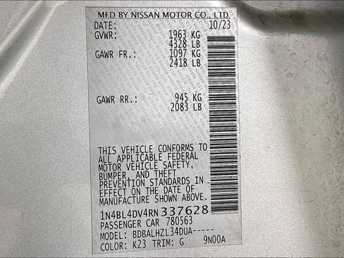 Used 2024 Nissan Altima 2.5 SV FWD image 33