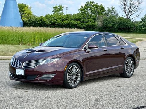 Used 2013 Lincoln MKZ image 1