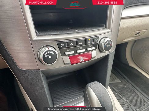 Used 2013 Subaru Outback 2.5i image 14