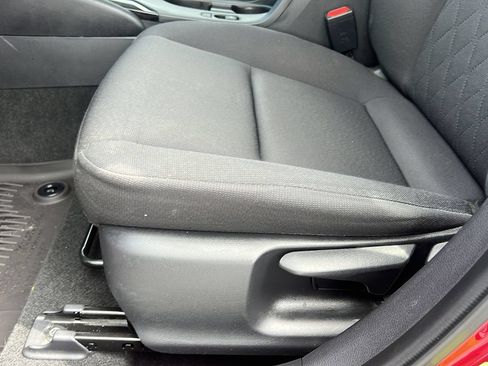 Used 2024 Toyota Corolla LE FWD image 15