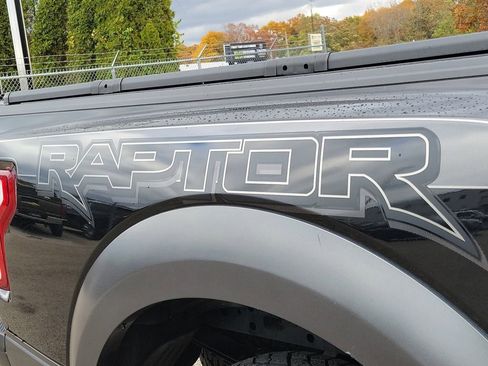 Used 2018 Ford F150 Raptor w/ Equipment Group 802A Luxury image 6