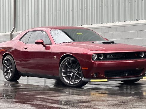 Used 2021 Dodge Challenger R/T Scat Pack w/ Shaker Package RWD image 2