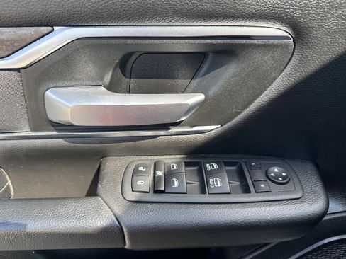 Used 2024 RAM 1500 Big Horn AWD/4WD image 19
