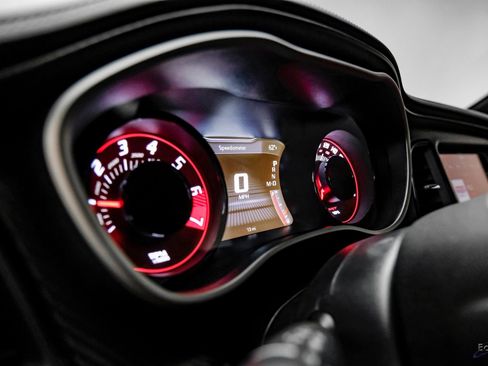 Used 2023 Dodge Challenger SRT Hellcat Redeye image 40