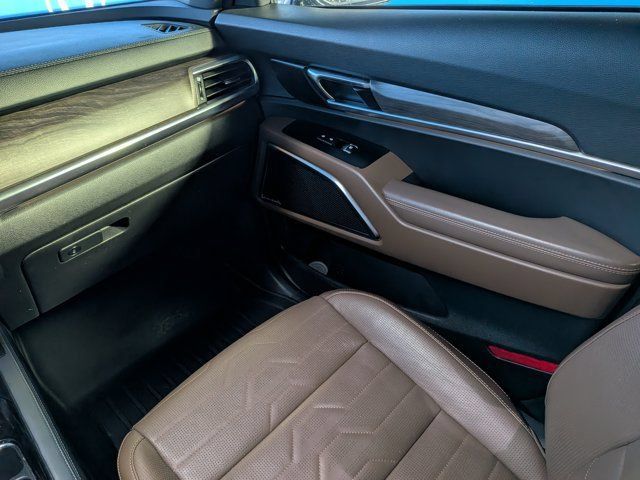 Used 2022 Kia Telluride SX w/ SX Prestige Package AWD/4WD image 16
