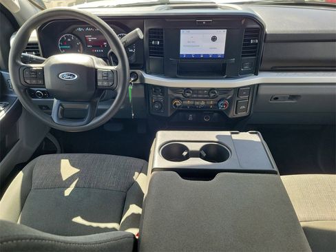Used 2025 Ford F250 XLT image 20