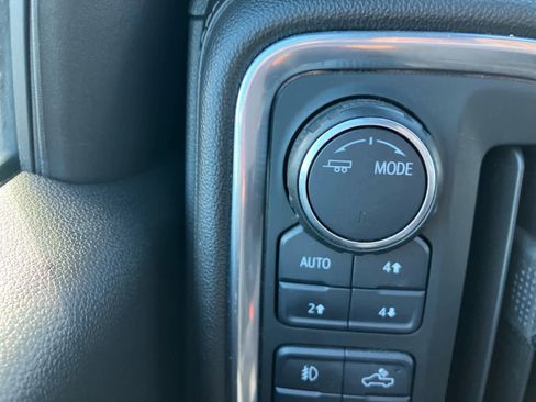 Used 2020 Chevrolet Silverado 1500 LT Trail Boss image 14