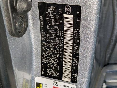 Used 2022 Toyota Camry SE w/ Carpet Mat Package (TMS) FWD image 25