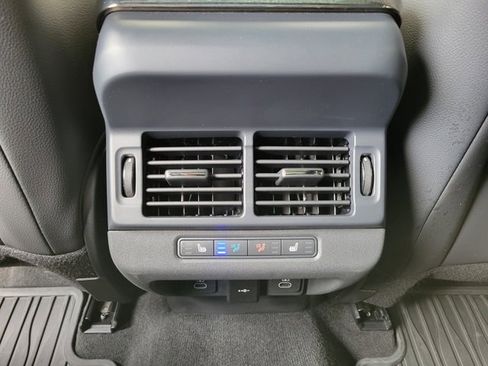 Used 2026 Land Rover Range Rover Evoque S image 22