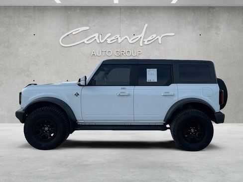 Used 2022 Ford Bronco Outer Banks w/ Sasquatch Package AWD/4WD image 13