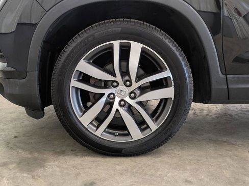 Used 2016 Honda Pilot Elite image 46