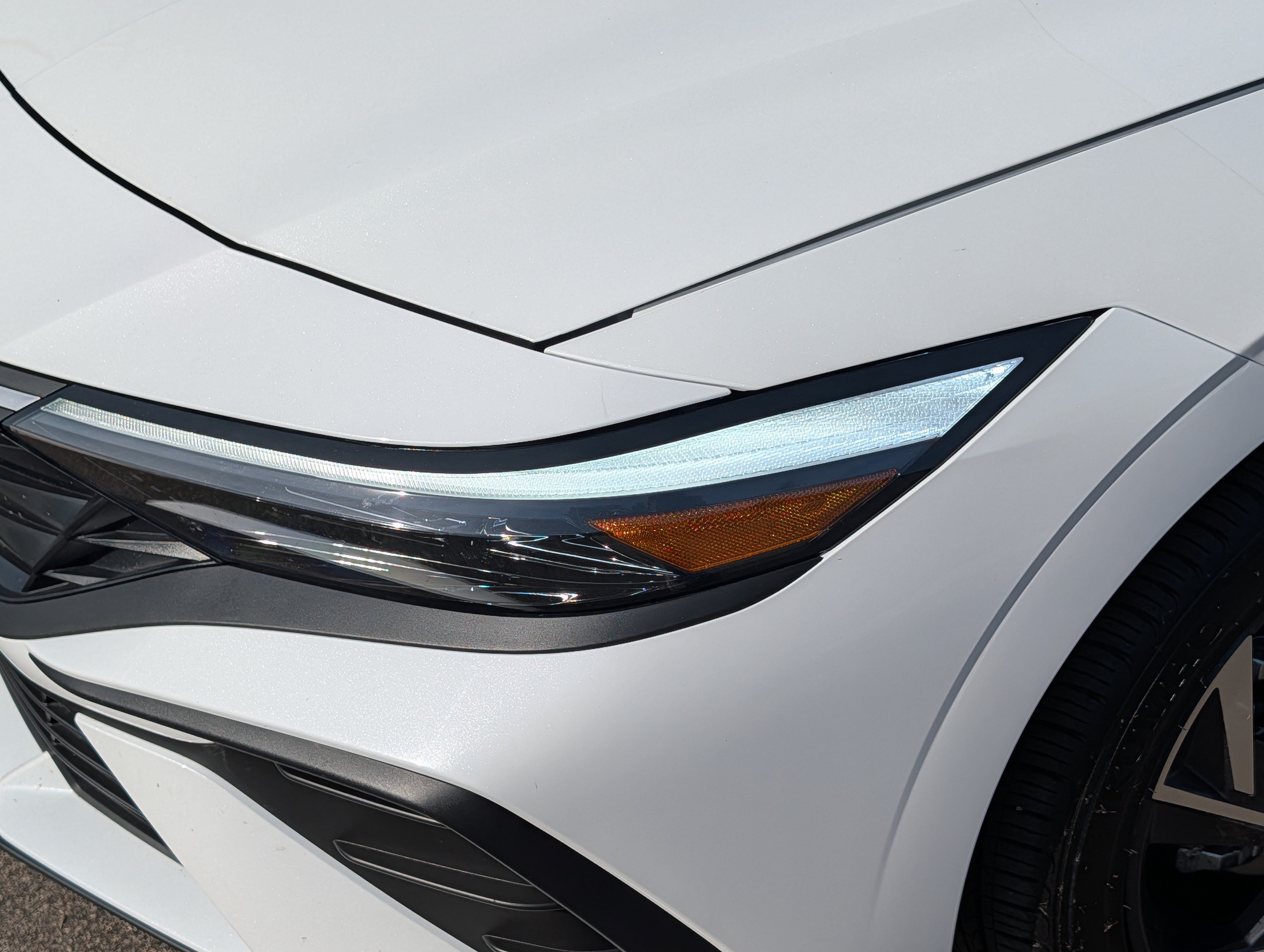 Certified 2025 Hyundai Elantra Sport FWD image 16