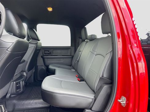 Used 2024 RAM 3500 Tradesman image 22