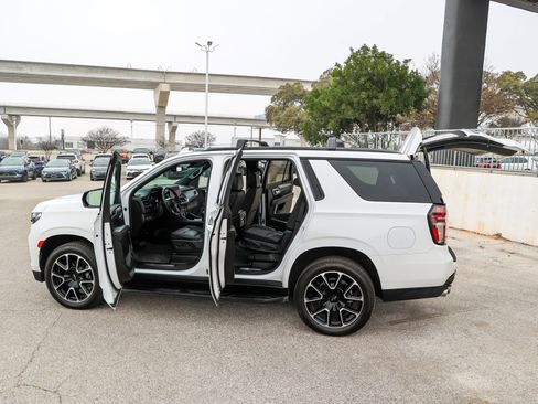 Used 2024 Chevrolet Tahoe RST w/ Sport Performance Package image 11