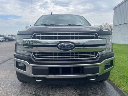 Used 2018 Ford F150 Lariat w/ Equipment Group 502A Luxury AWD/4WD image 5