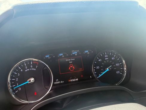 Used 2018 Ford Expedition Limited w/ Equipment Group 301A RWD image 4