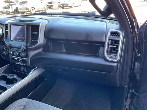 Used 2021 RAM 1500 Big Horn image 16