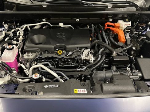 Certified 2021 Toyota RAV4 XSE w/ Weather Package AWD/4WD image 11