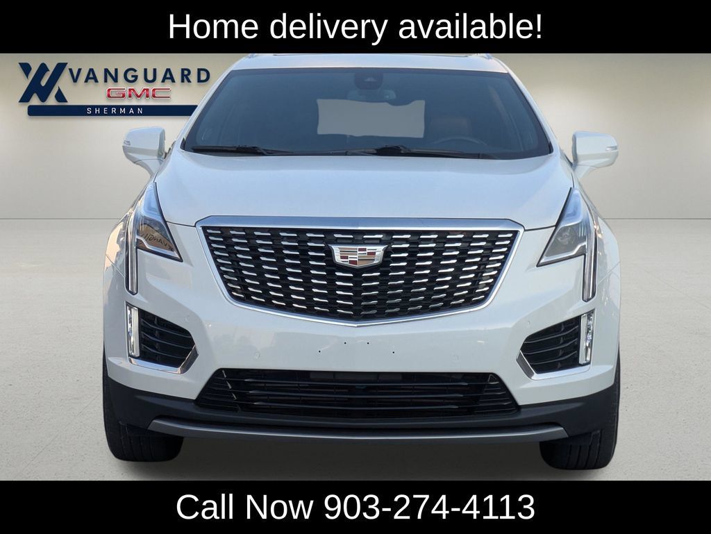 Used 2024 Cadillac XT5 Premium Luxury FWD image 2