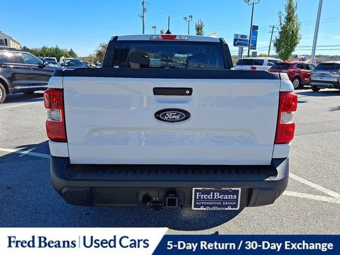 Certified 2025 Ford Maverick XL w/ Equipment Group 102A image 11