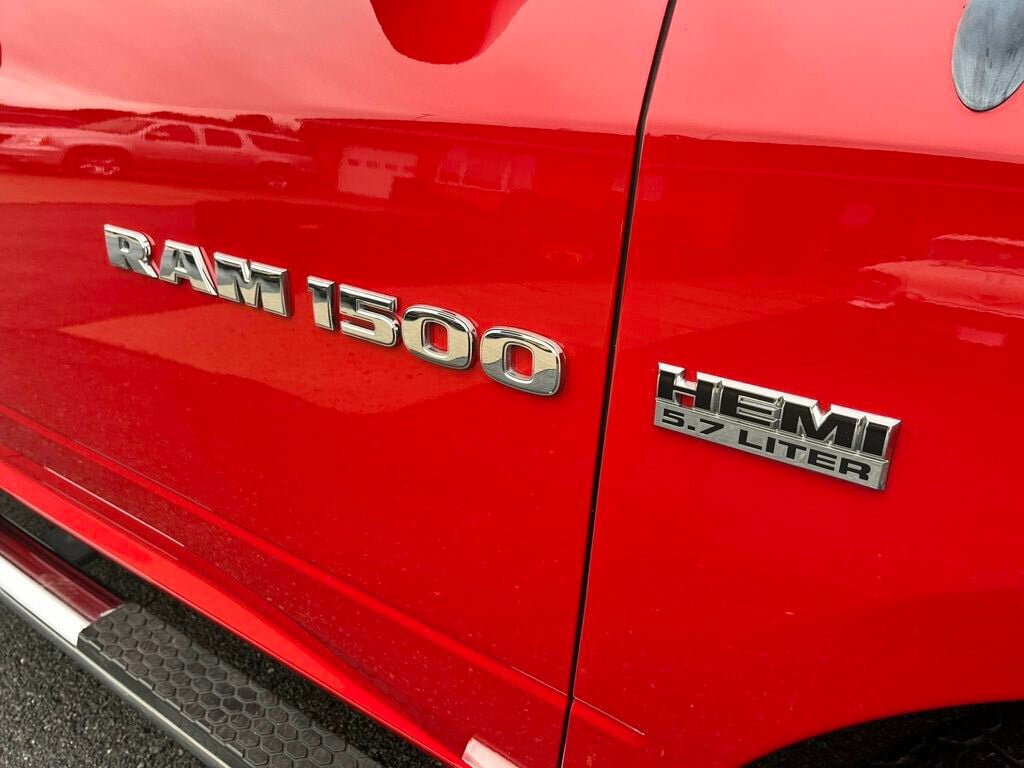 Used 2012 RAM 1500 Express w/ ST Popular Equipment Group AWD/4WD image 11