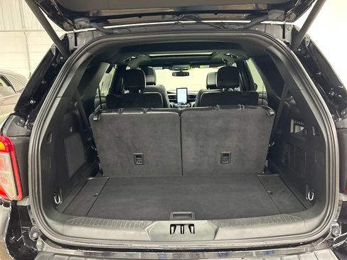 Certified 2023 Ford Explorer ST w/ Technology Package AWD/4WD image 32