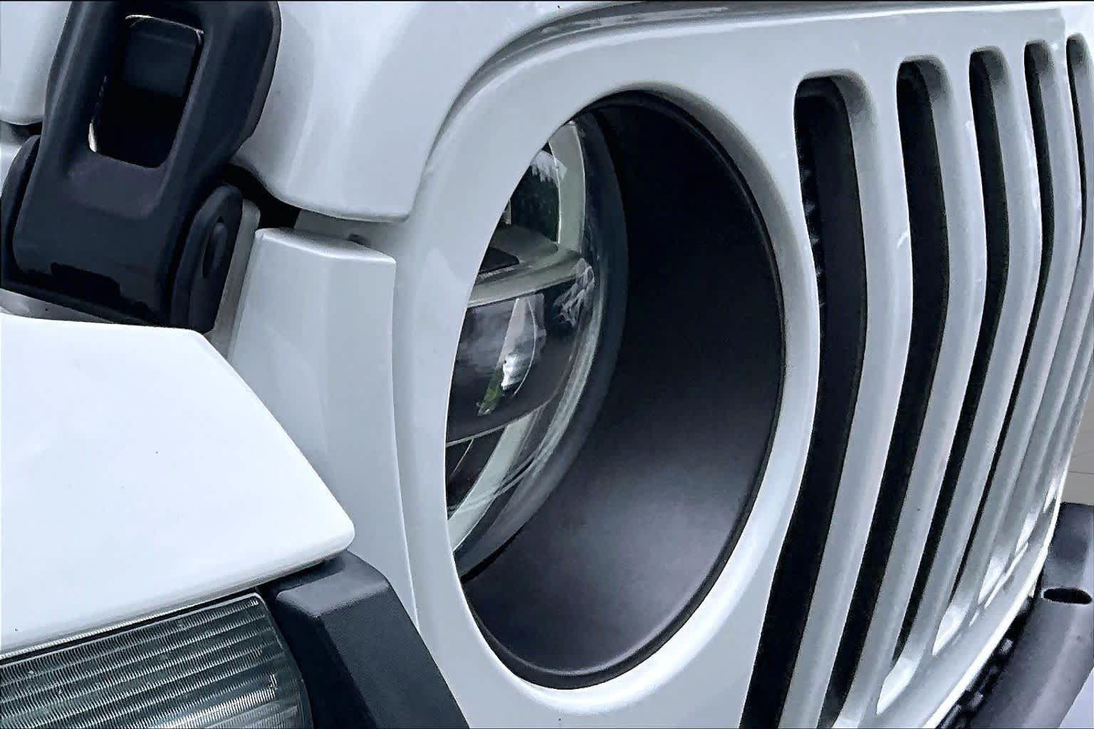 Used 2020 Jeep Wrangler Unlimited Rubicon AWD/4WD image 25