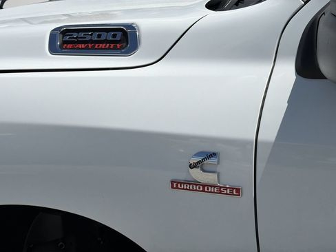 Used 2025 RAM 2500 Big Horn AWD/4WD image 9