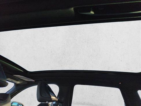 Used 2025 BMW X3 xDrive30i w/ Premium Package image 18