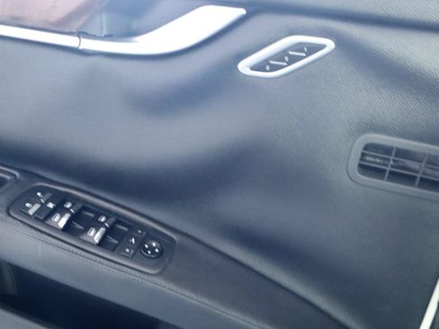 Used 2019 Maserati Ghibli S Q4 AWD/4WD image 26
