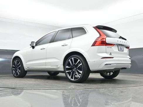 Used 2023 Volvo XC60 B5 Ultimate w/ Protection Package Premier AWD/4WD image 43