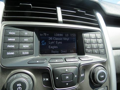 Used 2013 Ford Edge SEL FWD image 8