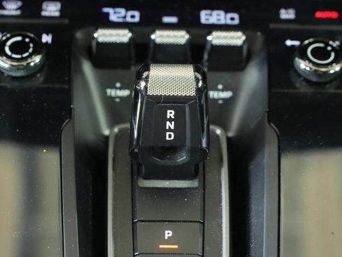 Used 2020 Porsche 911 Carrera S image 24