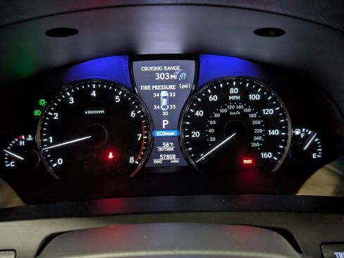 Used 2015 Lexus LS 460 AWD image 24