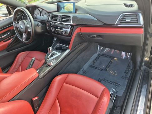 Used 2018 BMW M4 Coupe RWD image 20