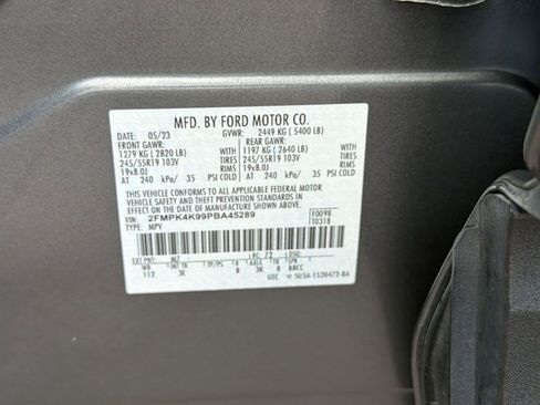Certified 2023 Ford Edge Titanium AWD/4WD image 20