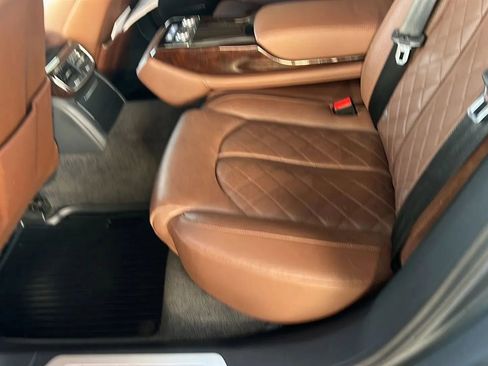 Used 2015 Audi A8 L TDI image 33