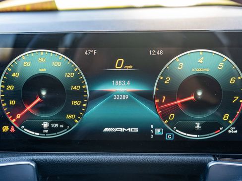 Used 2023 Mercedes-Benz GLB 35 AMG 4MATIC image 23