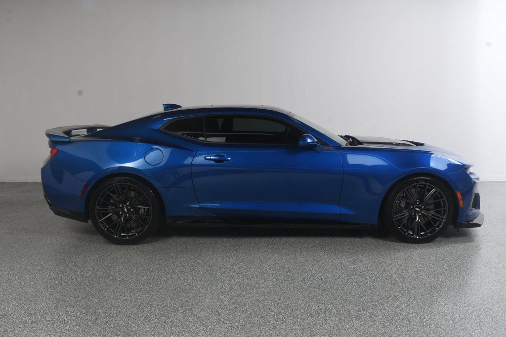 Used 2017 Chevrolet Camaro ZL1 RWD image 3